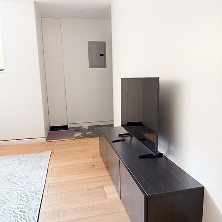 New Cozy Modern Minimalist Stay In Brooklyn At Rem-Casa New York Buitenkant foto