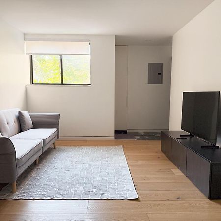 New Cozy Modern Minimalist Stay In Brooklyn At Rem-Casa New York Buitenkant foto