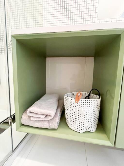 New Cozy Modern Minimalist Stay In Brooklyn At Rem-Casa New York Buitenkant foto